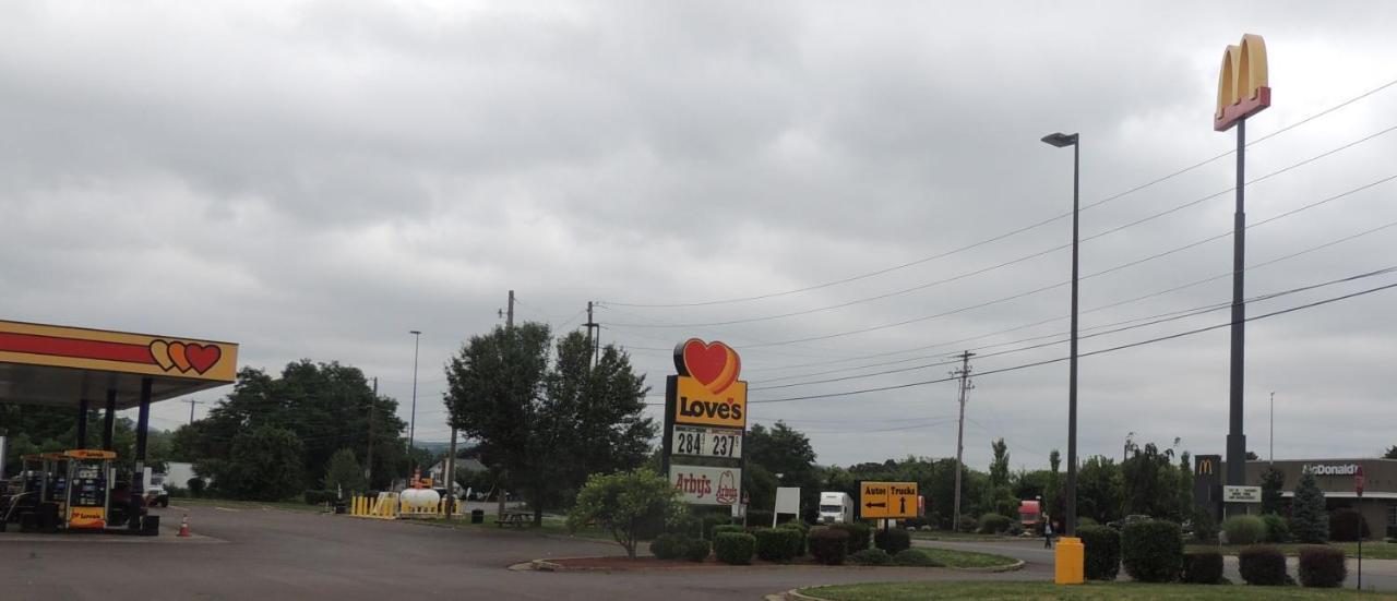 Super 8 By Wyndham Mifflinville Near Bloomsburg Kültér fotó
